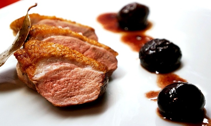Duck Breast with Prune and Chocolate Red Wine Sauce – duck breast recipes