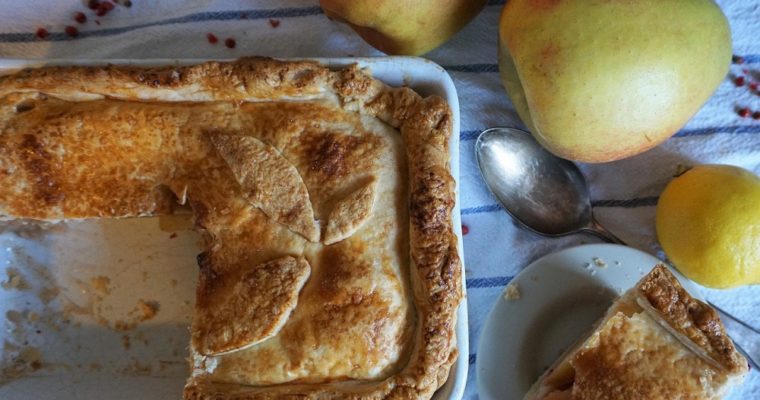 Easy Apple Pie Recipe – Apple Pie with Pink Peppercorns