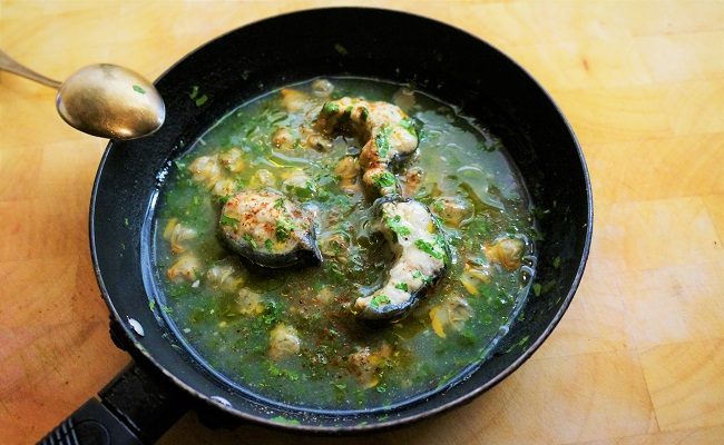 Stewed Eels with Parsley Sauce | Eel Recipes