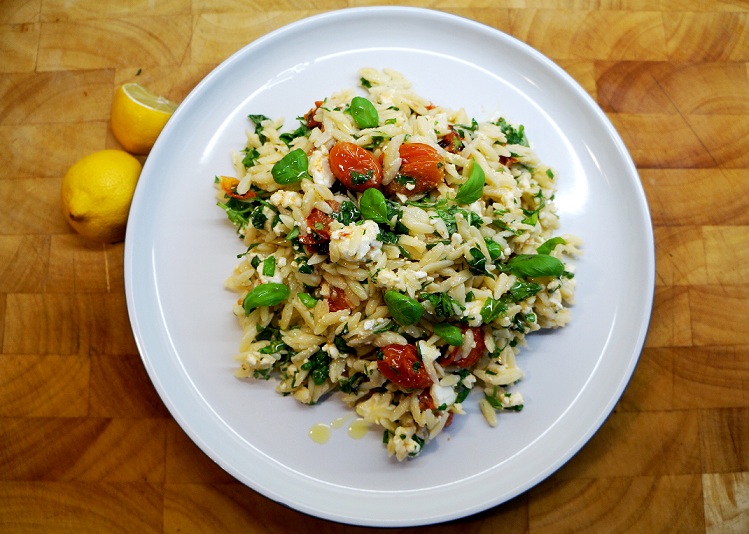 Orzo Salad | Orzo and Feta Salad – a bowl of sunshine!