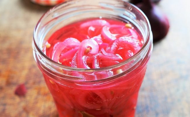 Spicy Pickled Onions | Pickled Red Onions Recipe