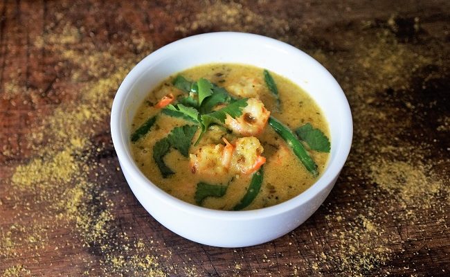 Coconut Prawn Curry Recipe | Simple Fish Curry Recipe